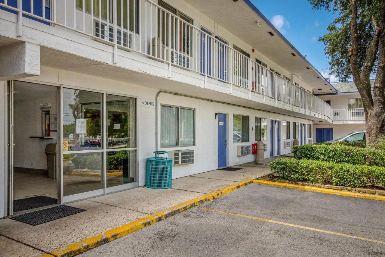 6-conroe, Tx Conroe